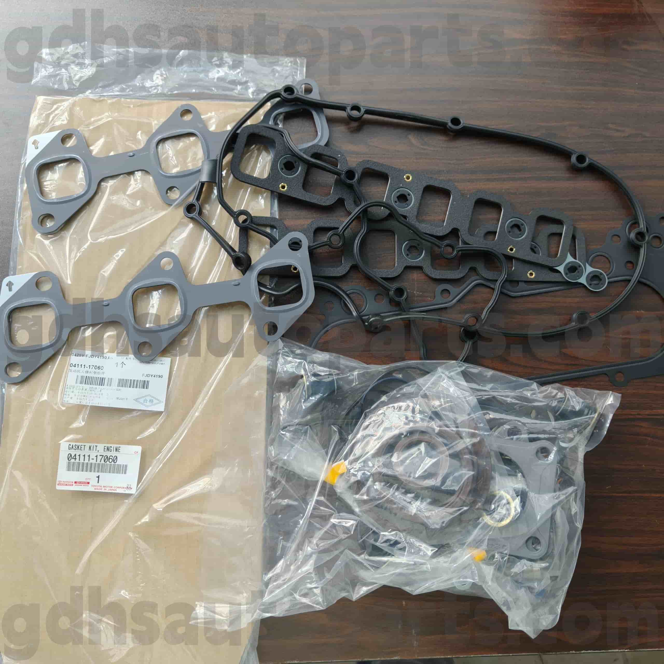 04111-17060 Toyota ชิ้นส่วนของแท้ชุดเครื่องยนต์ยกเครื่องสำหรับเรือลาดตระเวนที่ดินแลนด์แลนด์ 100