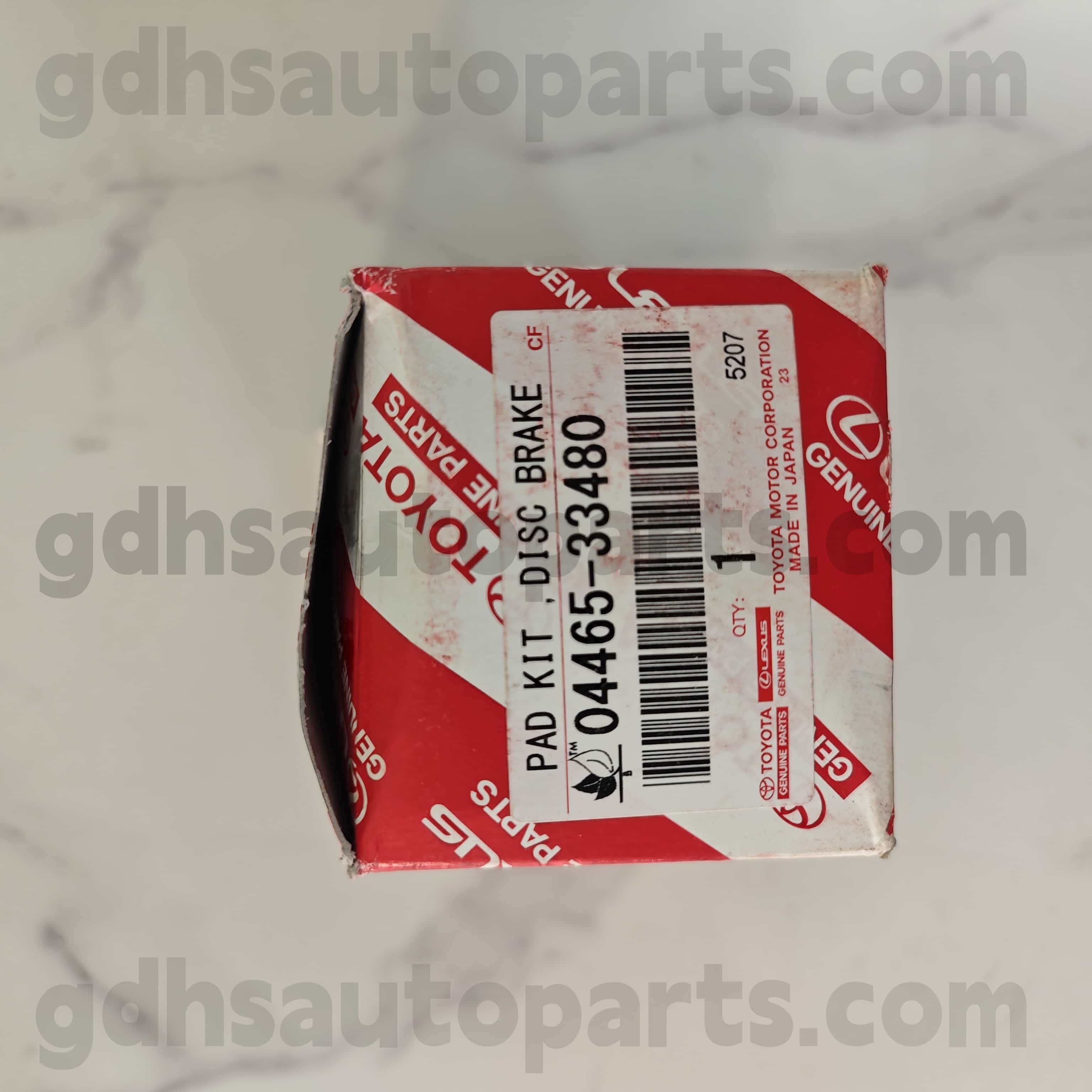 04465-33480 Toyota ชิ้นส่วนของแท้ผ้าเบรคหน้าเบรกสำหรับ Venza、 Lexus UX300E、 Harrier、 Noah/Voxy、 Lexus ES350/300H หมายเลขแชสซี axvh70