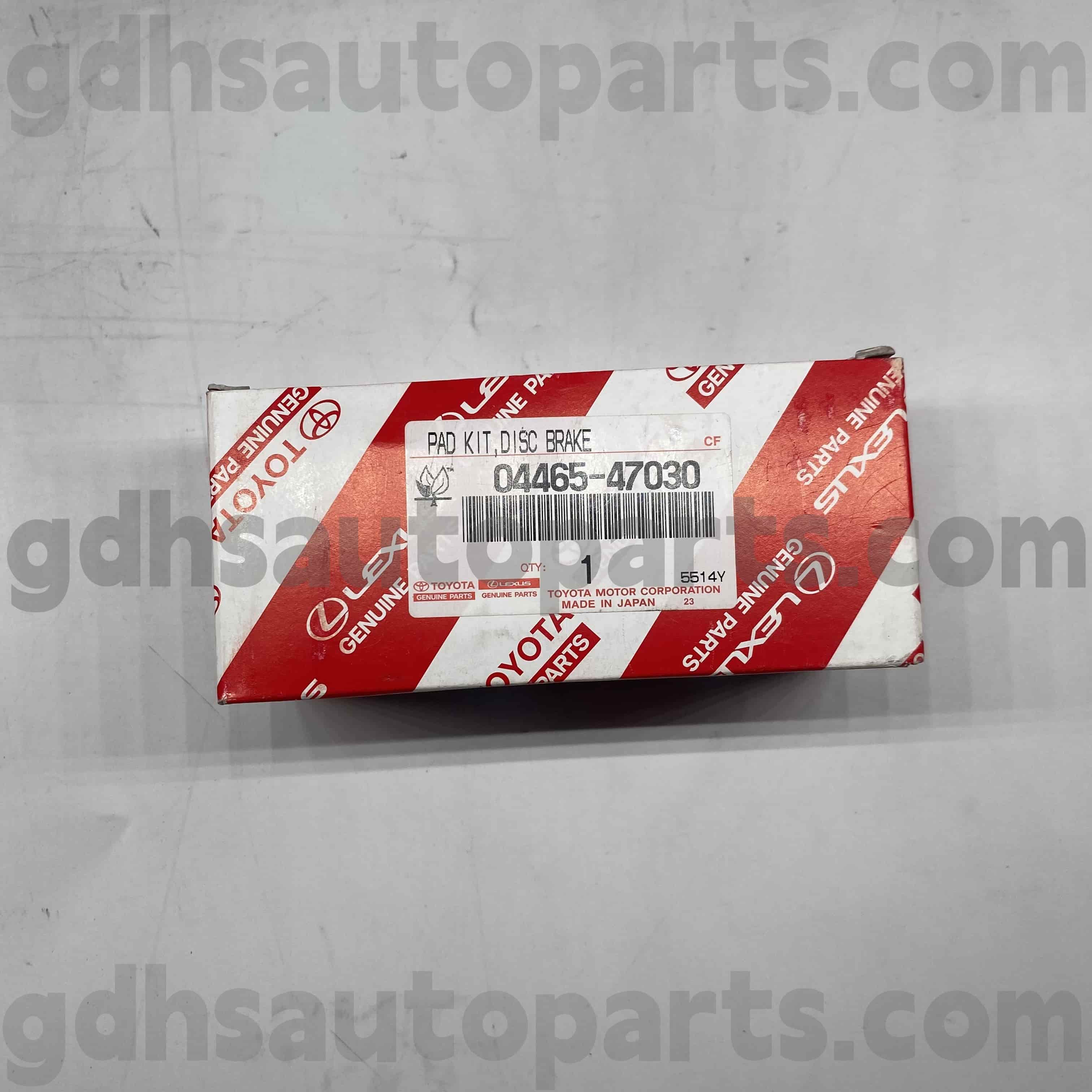 04465-47030 Toyota ชิ้นส่วนของแท้ผ้าเบรคหน้าเบรกสำหรับ Prius, Celica Chassis no. ZZT230