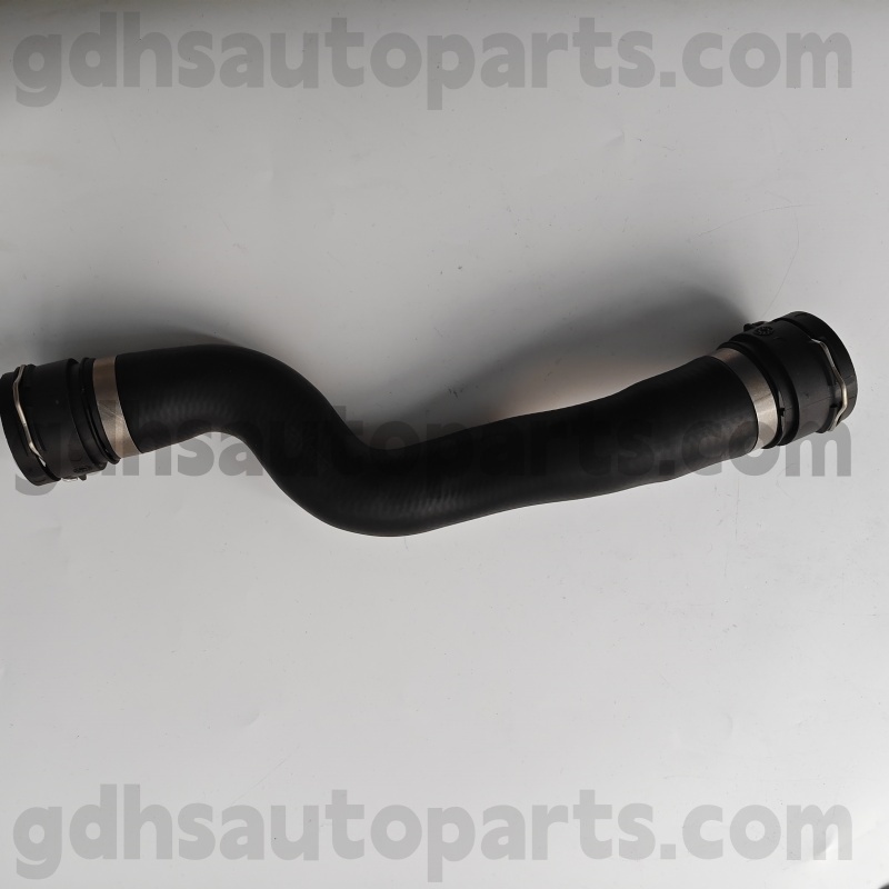 320255 ท่อหม้อน้ำของ Nissen สำหรับ Freelander OE No LR000931