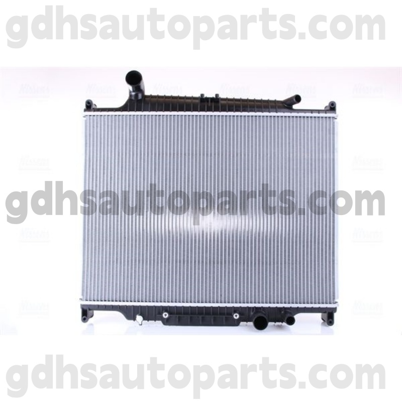 643222 Nissens Radiator สำหรับ Range Rover Sport OE No.PCC500300
